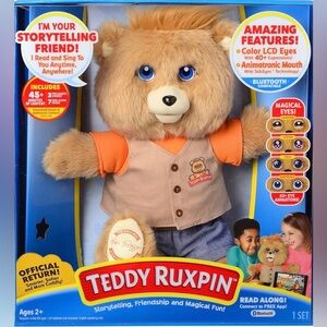 Teddy Ruxpin - Official Return of the Storytime, Magical, Animated Talking bear.